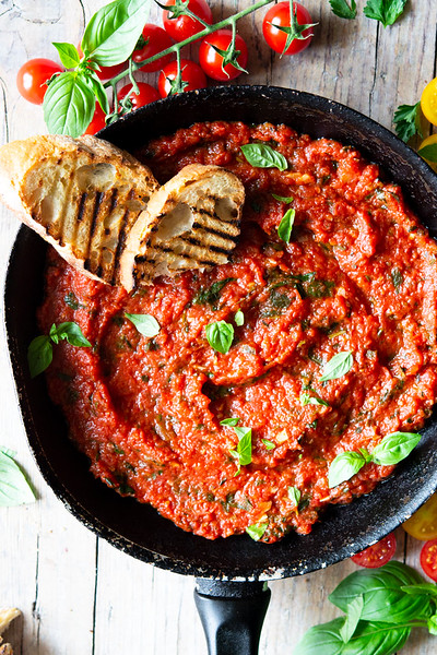 Authentic Italian Tomato Sauce