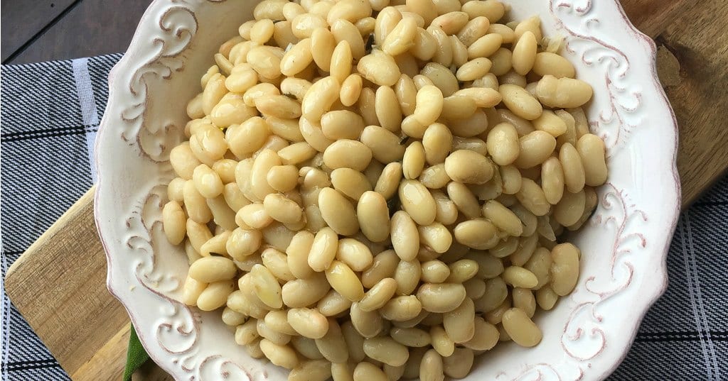 Italian White Beans with Garlic and Sage