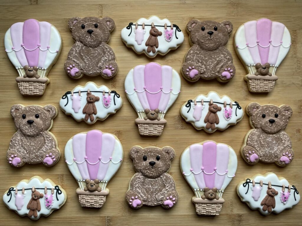 Second half of my first ever baby shower set!