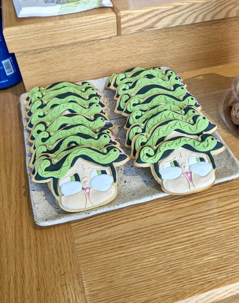 crybaby and diaper baby shower cookies 🥹🍼