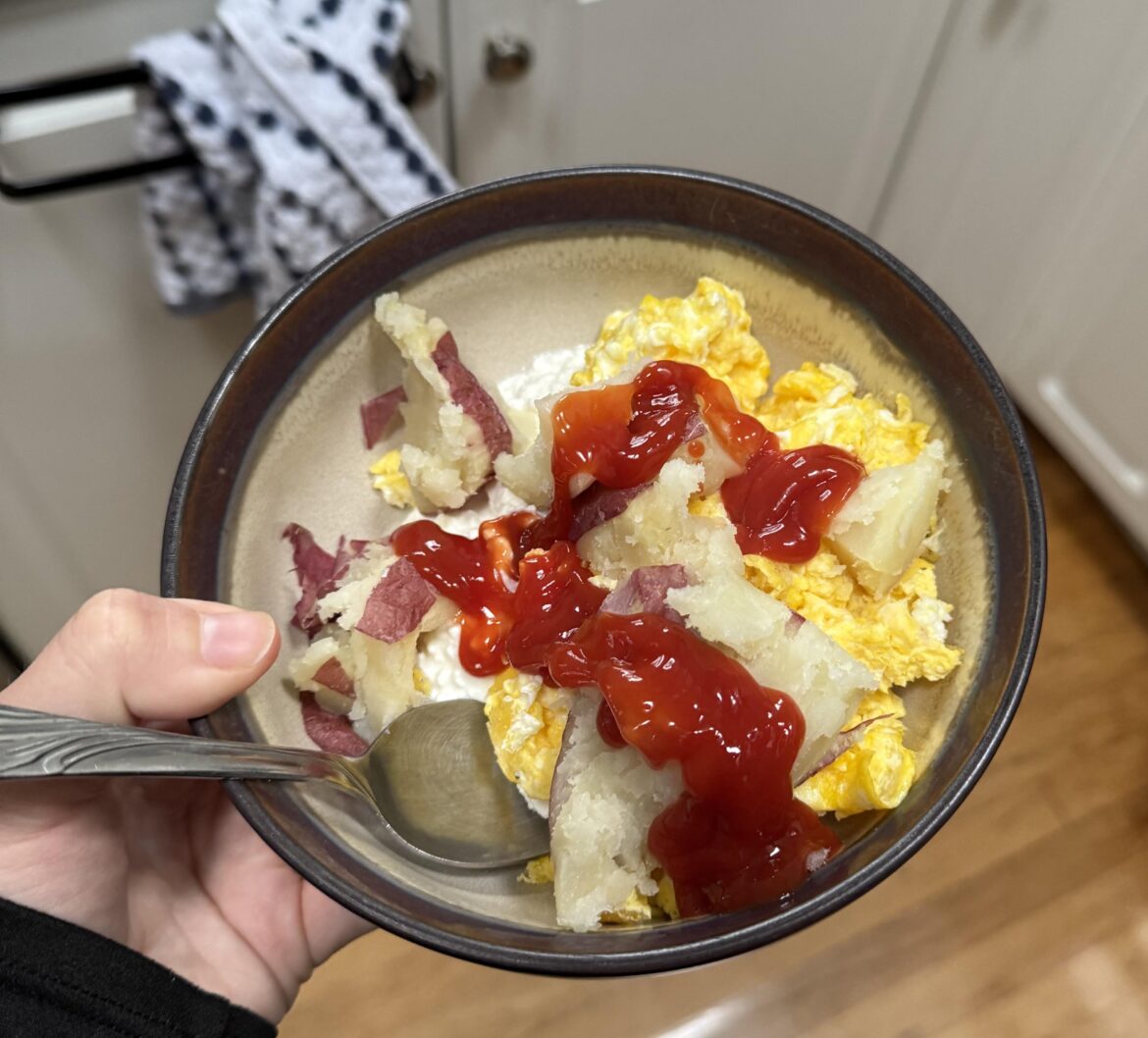 My favorite breakfast: 450 calories and 36g protein.