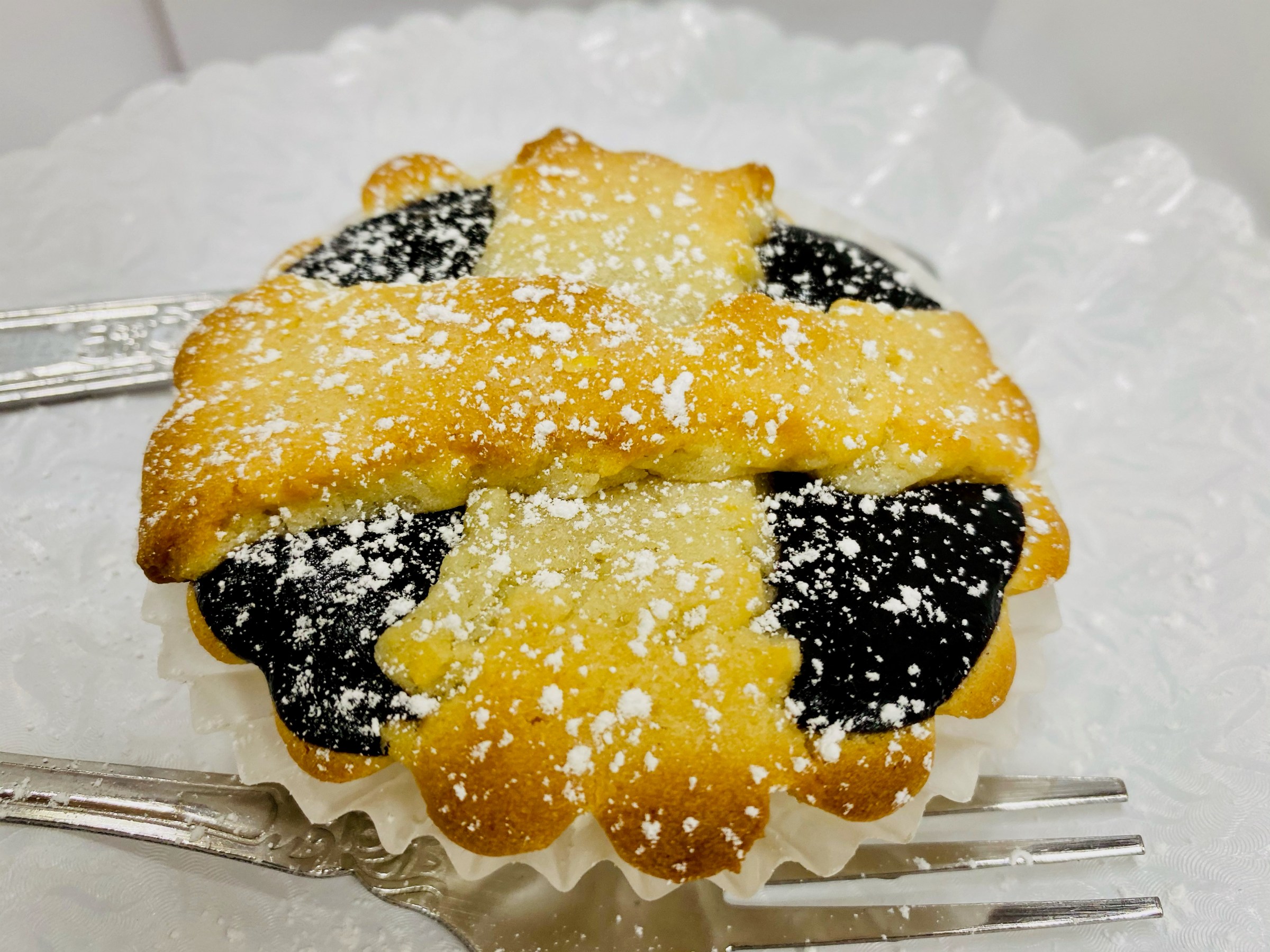 Sanguinaccio sugar pie at Morrone Pastry Shop & Cafe