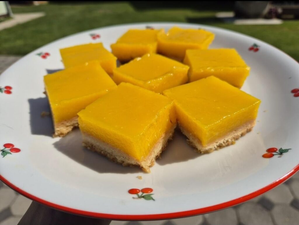 Finally tried Stella's Sunny Lemon Bars, turned out great