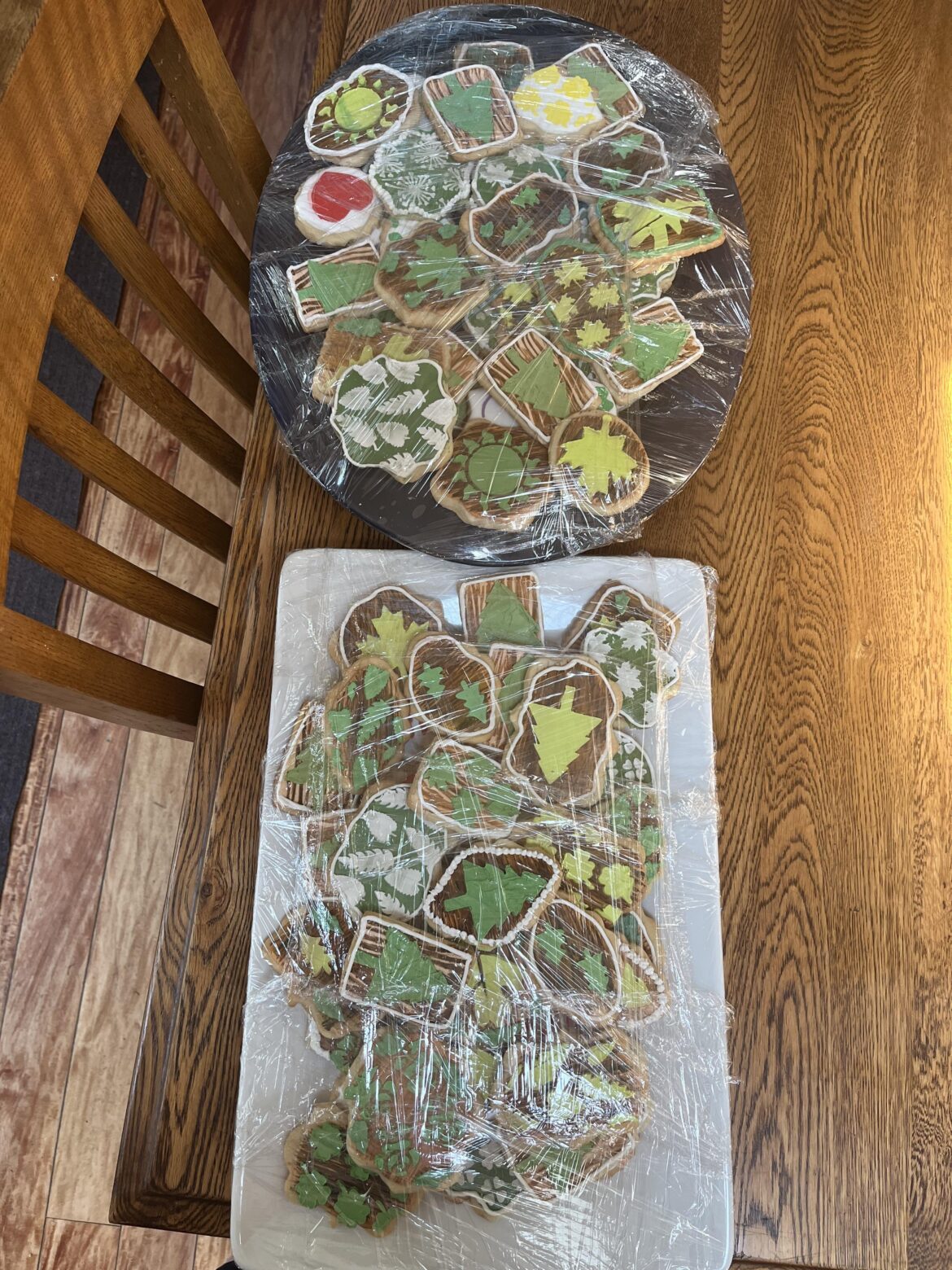 I’m a newbie who just did a large bunch of cookies for a FAMILY bridal shower. They were far from perfect, but I really enjoyed doing them. I’m a newbie who just did a large bunch of cookies for a FAMILY bridal shower. They were far from perfect, but I really enjoyed doing them.