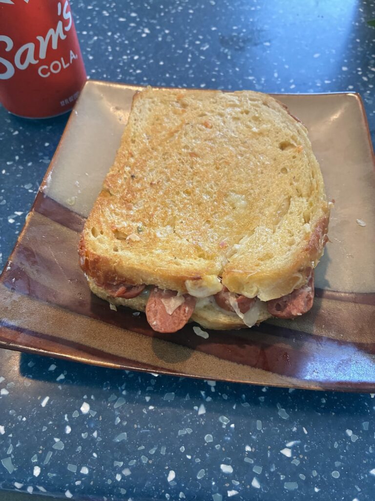 So does shitty ideas count as shittyfoodporn? If so my hot link Reuben.