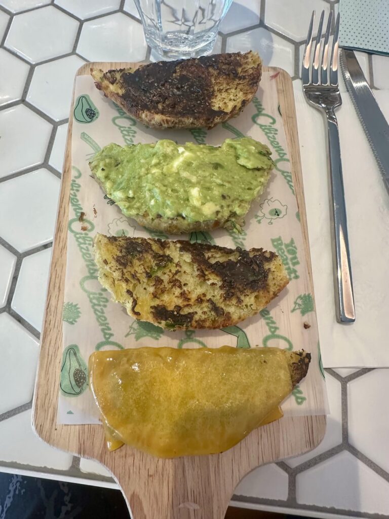 I tried Vegemite for the first time at Citizens, the new Australian café on Burnet 🇦🇺