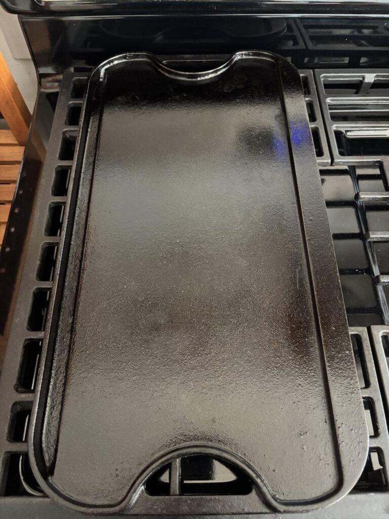 Found this cast iron skillet on the curb!