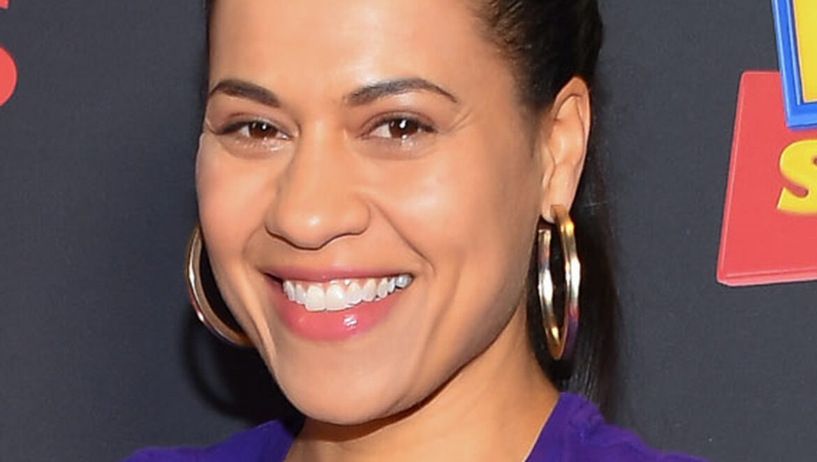 How CSK’s Champions Made The Ultimate Birthday Cake For Yolanda Gampp How CSK's Champions Made The Ultimate Birthday Cake For Yolanda Gampp