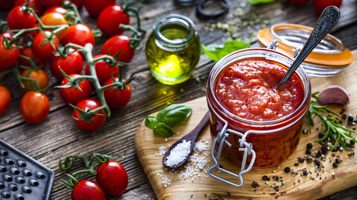 Why Bertolli Is Our Least Favorite Store-Bought Marinara Sauce