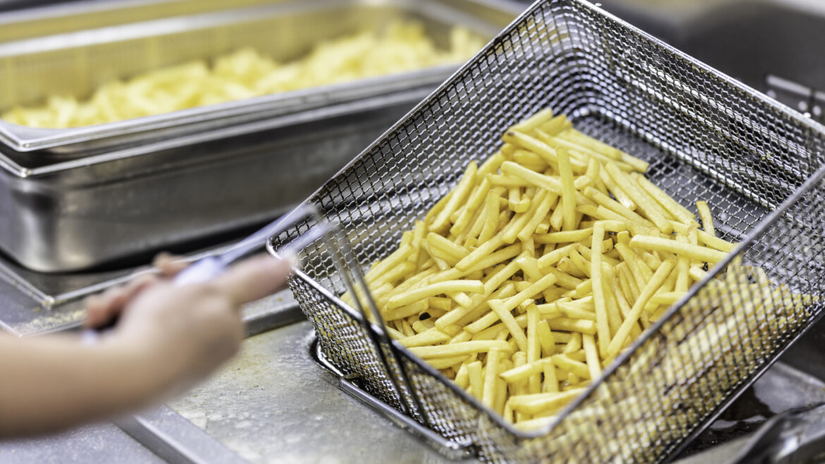 3 Fast Food Chains You Should Avoid Ordering French Fries From If You Follow A Vegan Diet