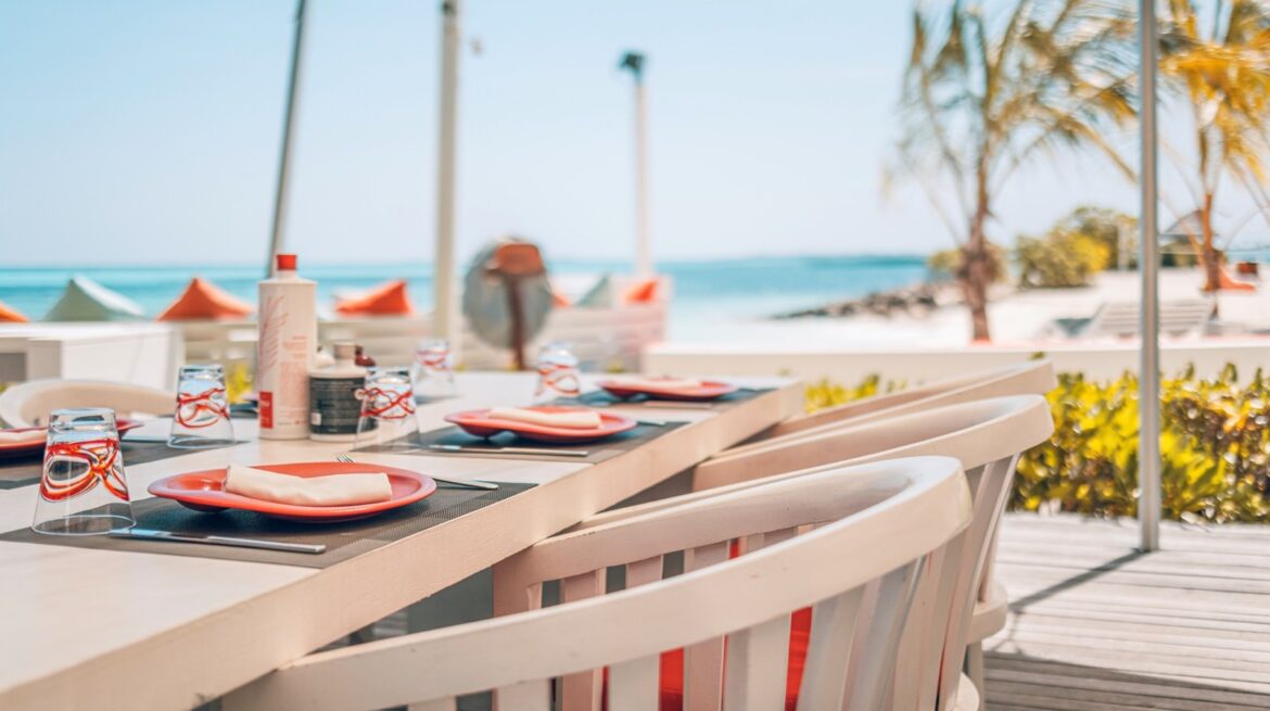 How To Tell If A Restaurant Is A Tourist Trap How To Tell If A Restaurant Is A Tourist Trap