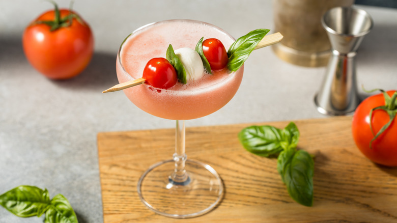 Tomato cocktail with caprese garnish