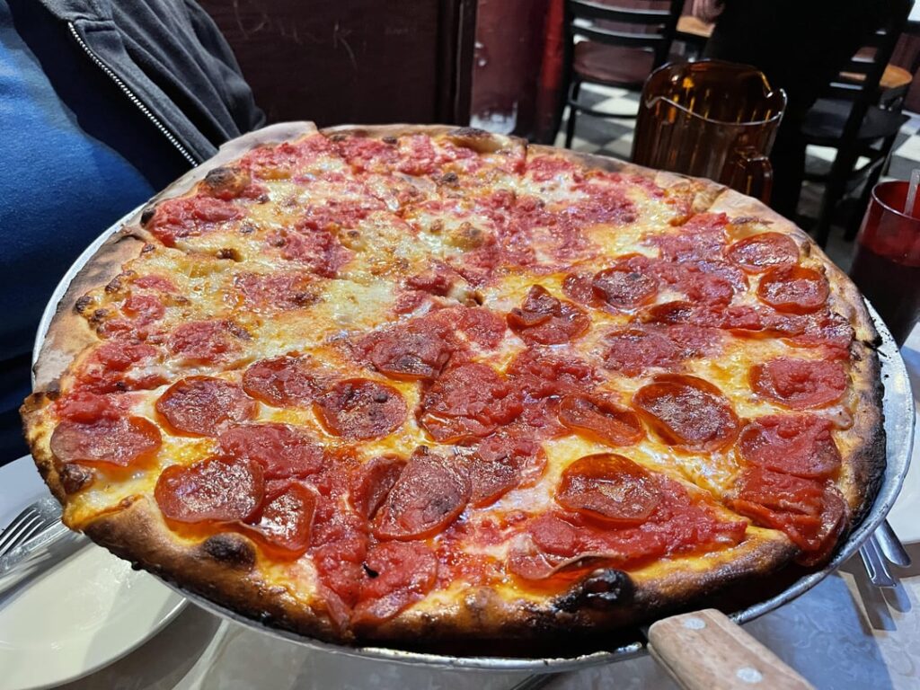 Family’s first trip to NY. What we ate with scores on a 10 scale. Pt 1