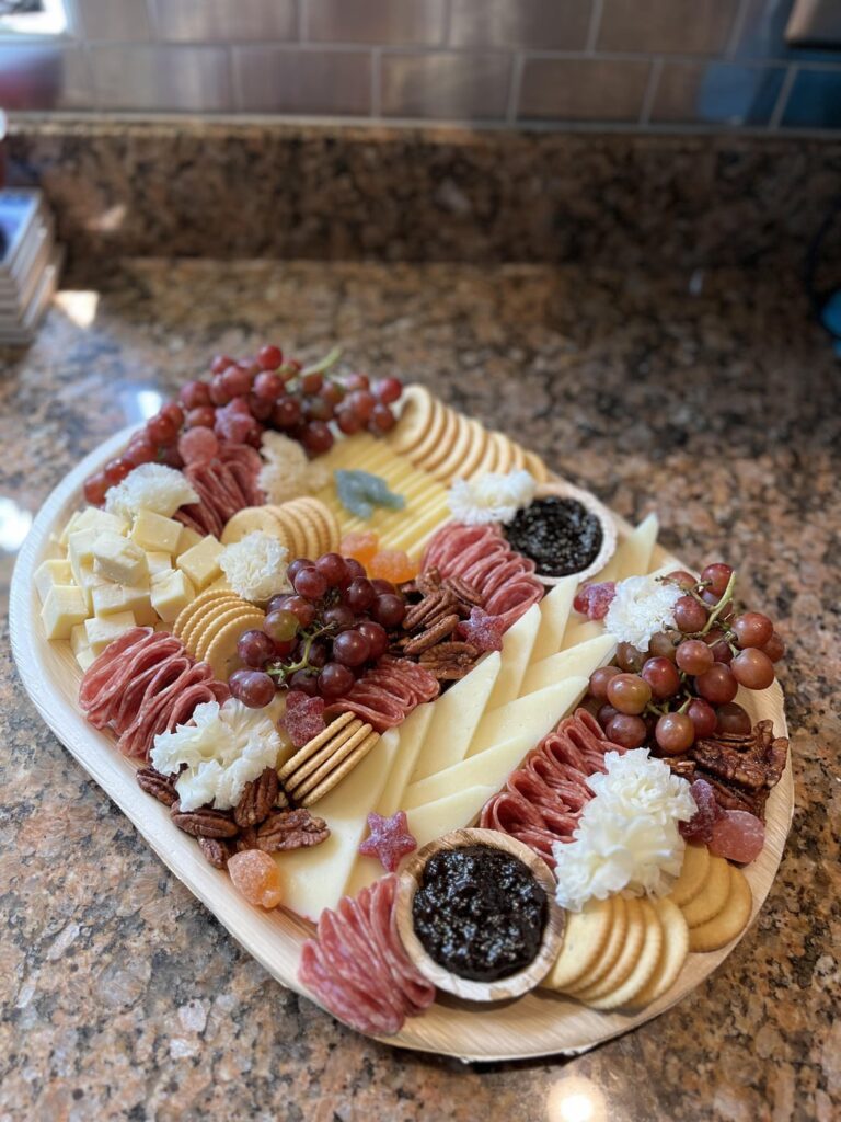 Summer Charcuterie Board🌸🌼🌞👙🕶️⛱️