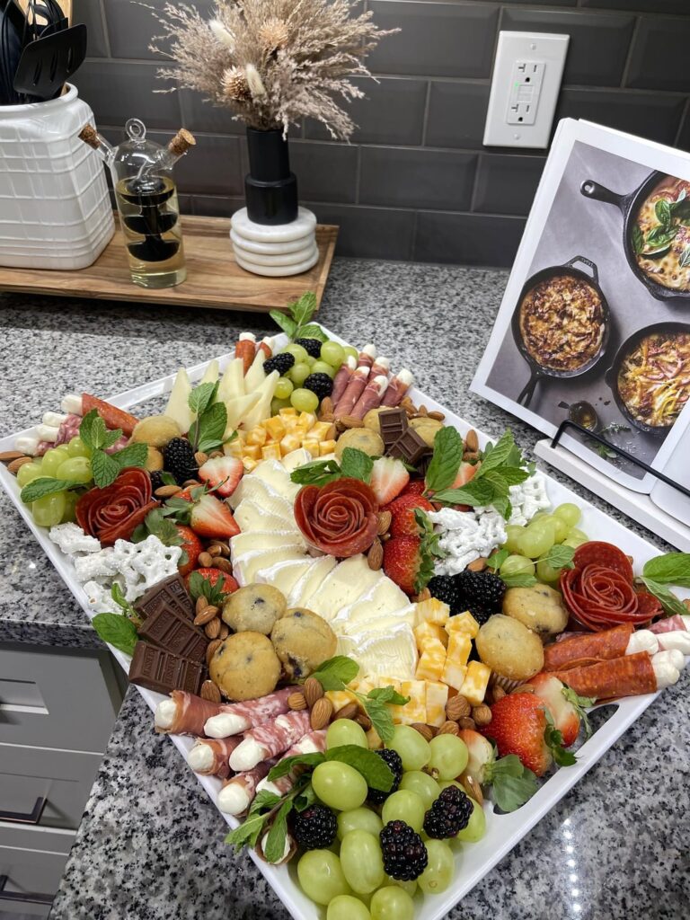 Charcuterie🍇🧀 Charcuterie🍇🧀