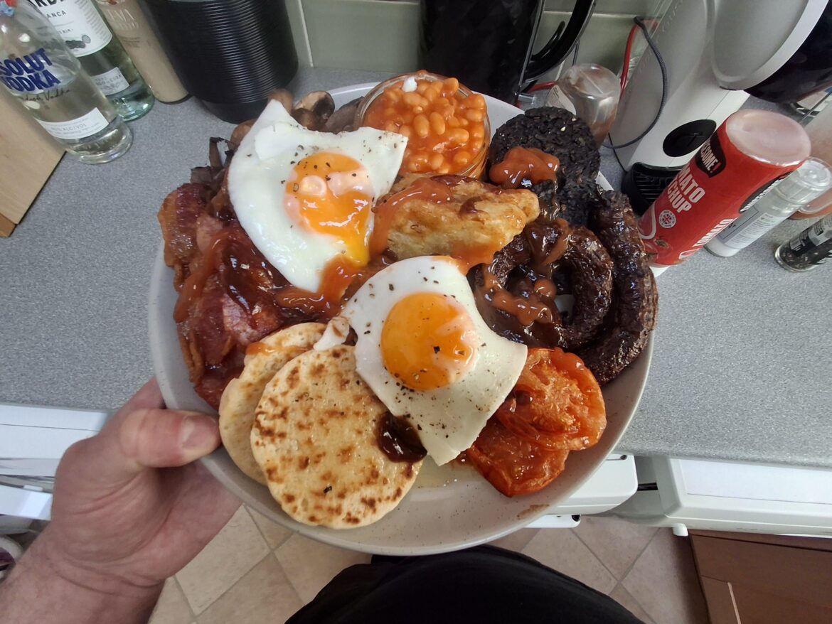 My fry up from yesterday, I know the curly sausage looks like poo, but tasted good!