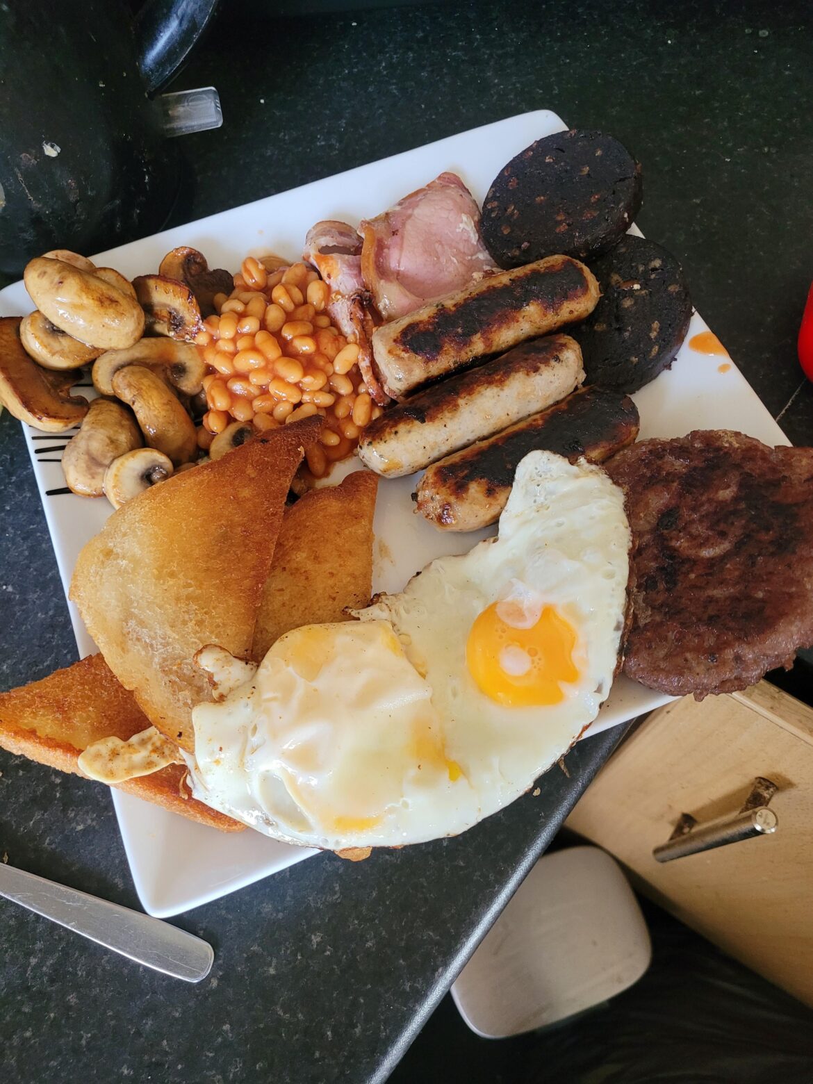 Sunday fryup