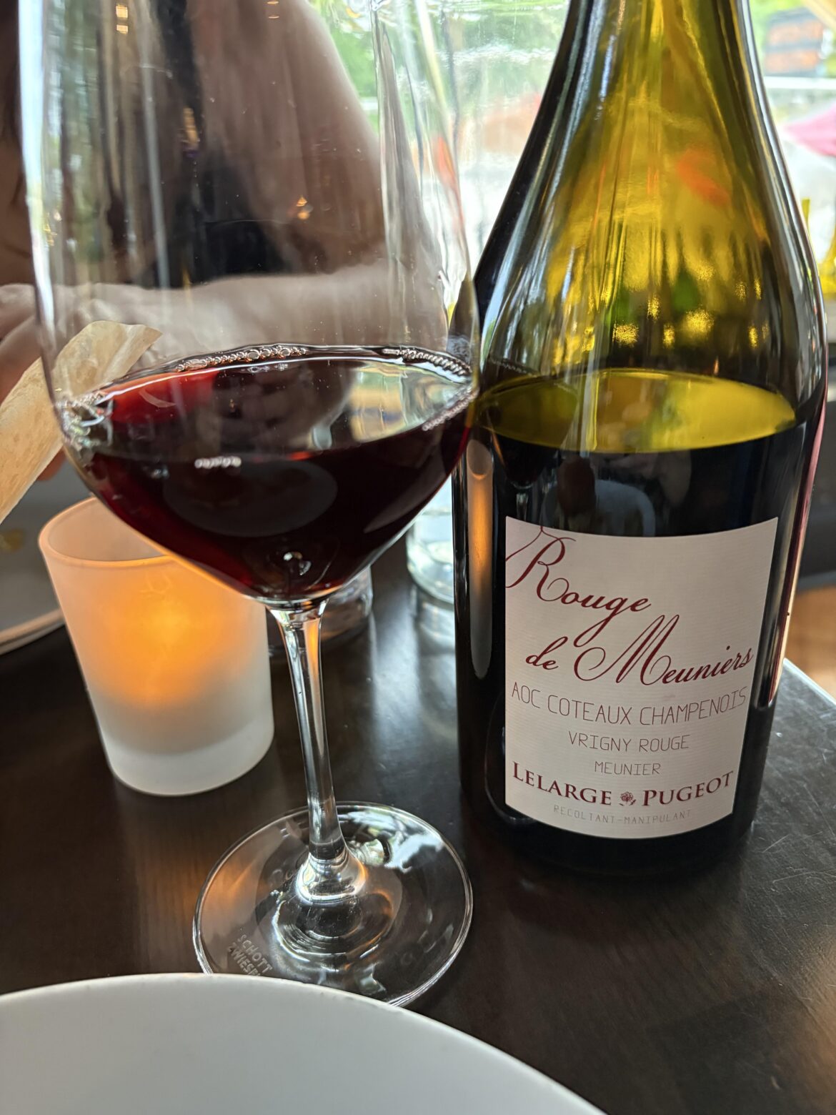 We love Coteaux Champenois!