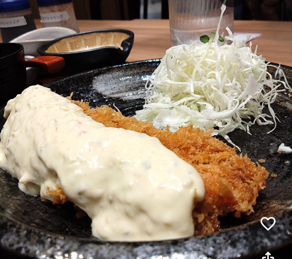 What is the white Sauce served at Tonkatsu places in Japan?