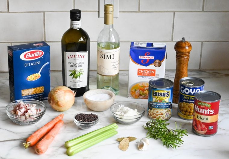 Pasta fagioli ingredients.