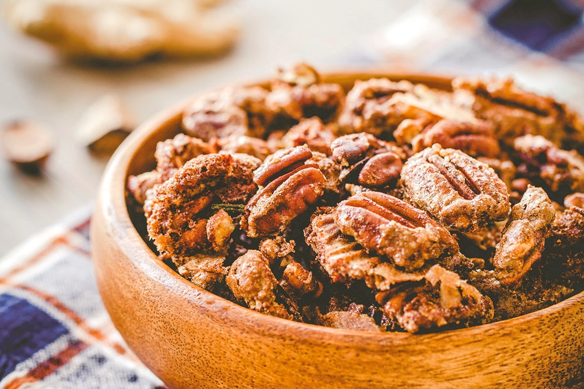 Gingerbread Candied Pecans Recipe - dairy-free and gluten-free, with vegan and paleo options.