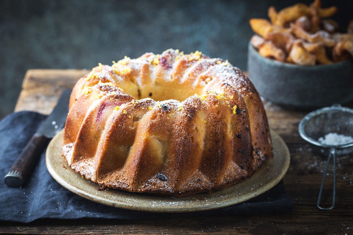 Cardamom Pear Cake Recipe - naturally dairy-free coffee cake / bundt cake