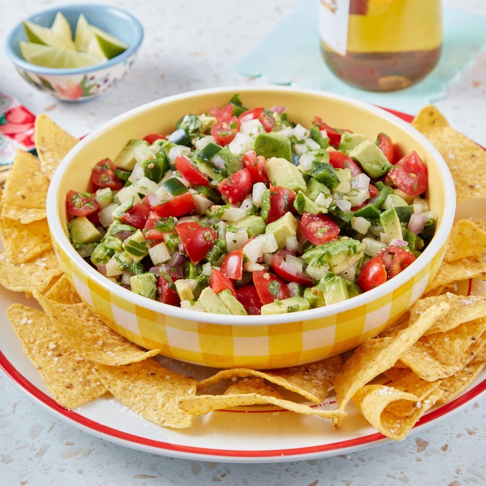 avocado salsa pool party food