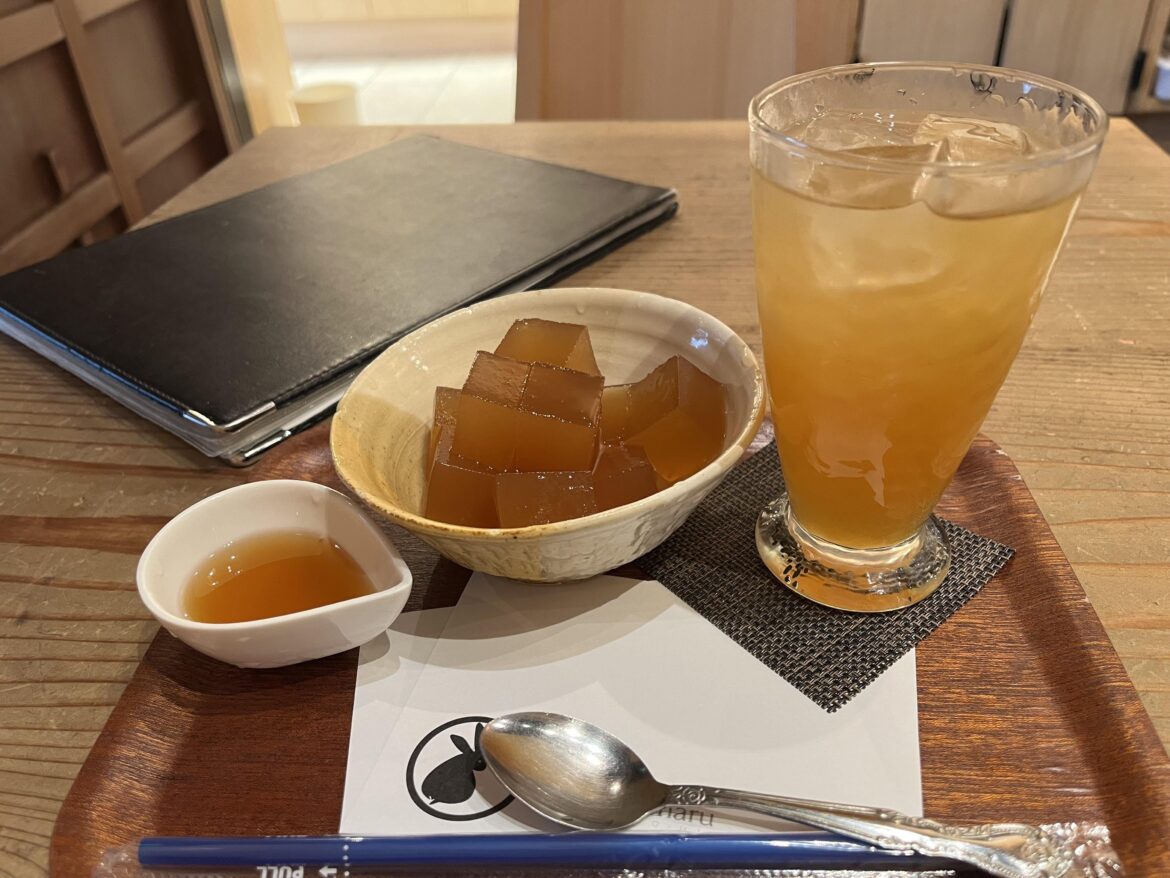 Ginger Syrup Juice called "Hiyashi-Ame" and Bracken-Starch Dumpling(Ginger Syrup Flavor)