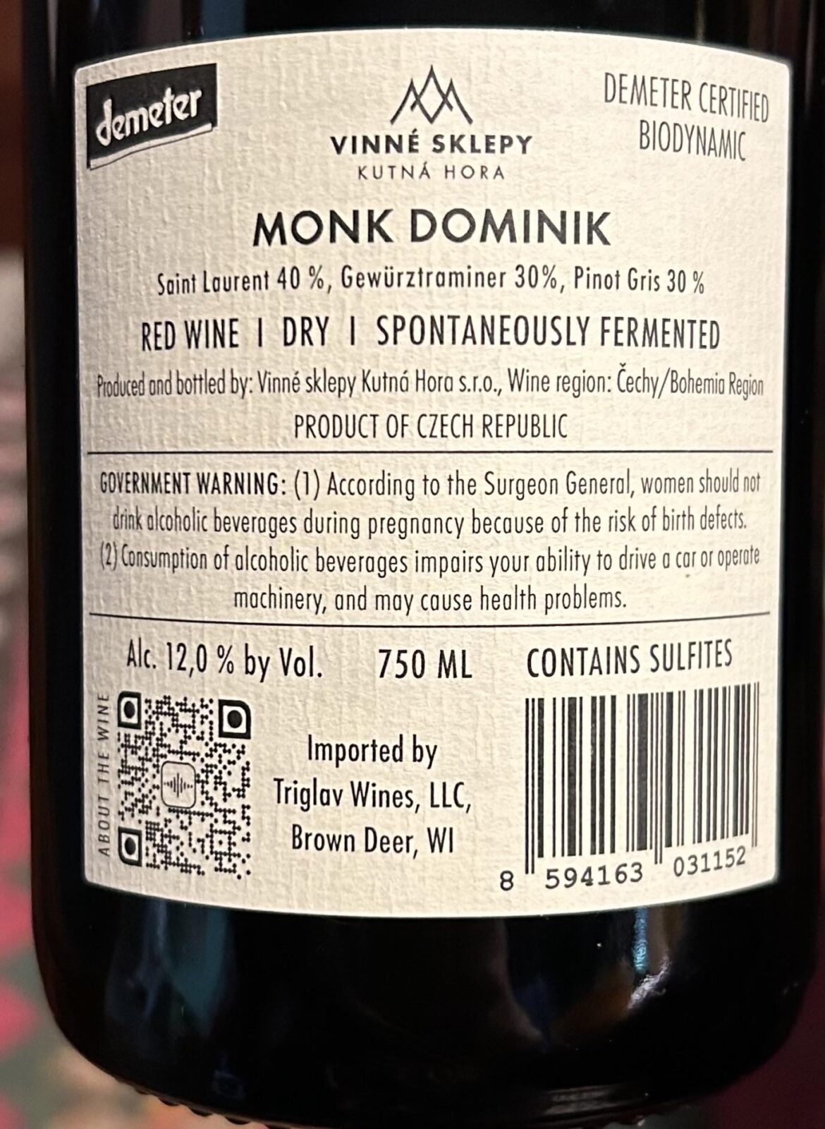 White wine grapes in Czech red wine