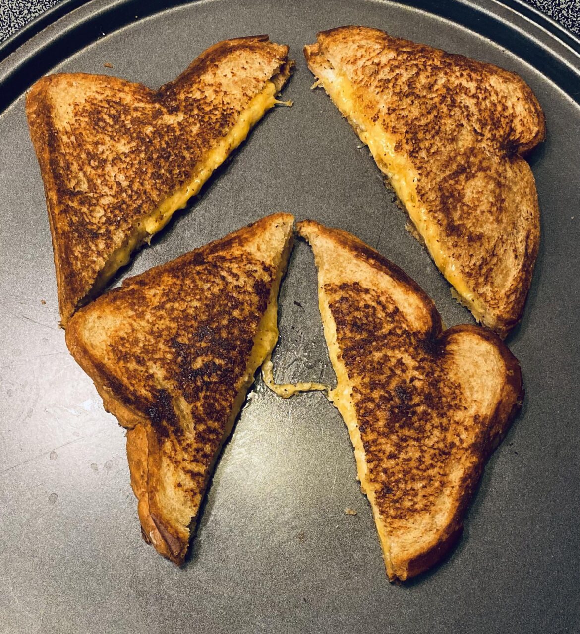 Sharp cheddar, Gouda, horseradish cheese