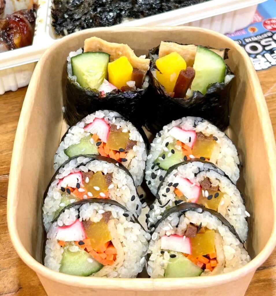 how many calories in this beef gimbap and crab stick gimbap?