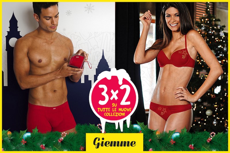 Red underwear for New Year's Eve in Italy