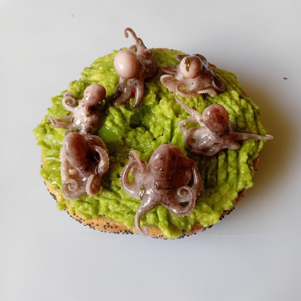 Breakfast. Bagel with avocado & octopi 🥯🥑🐙