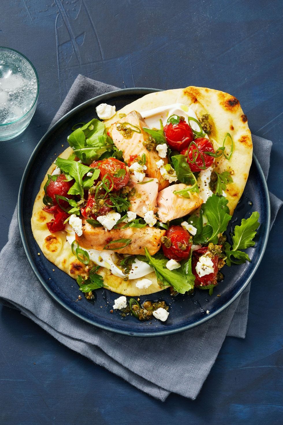 healthy air fryer salmon flatbreads with tomato and arugula