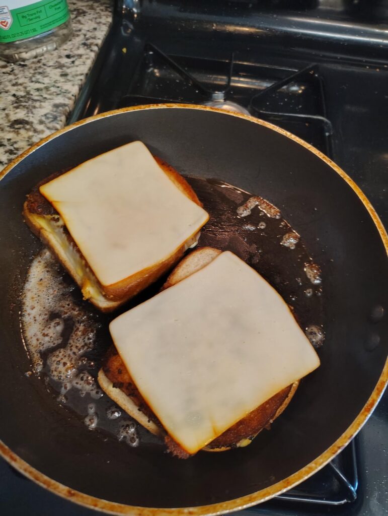 I love a good cheesey crust on my grilled cheese