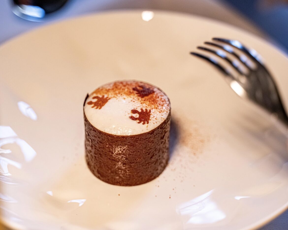 Crab, tomato, almond