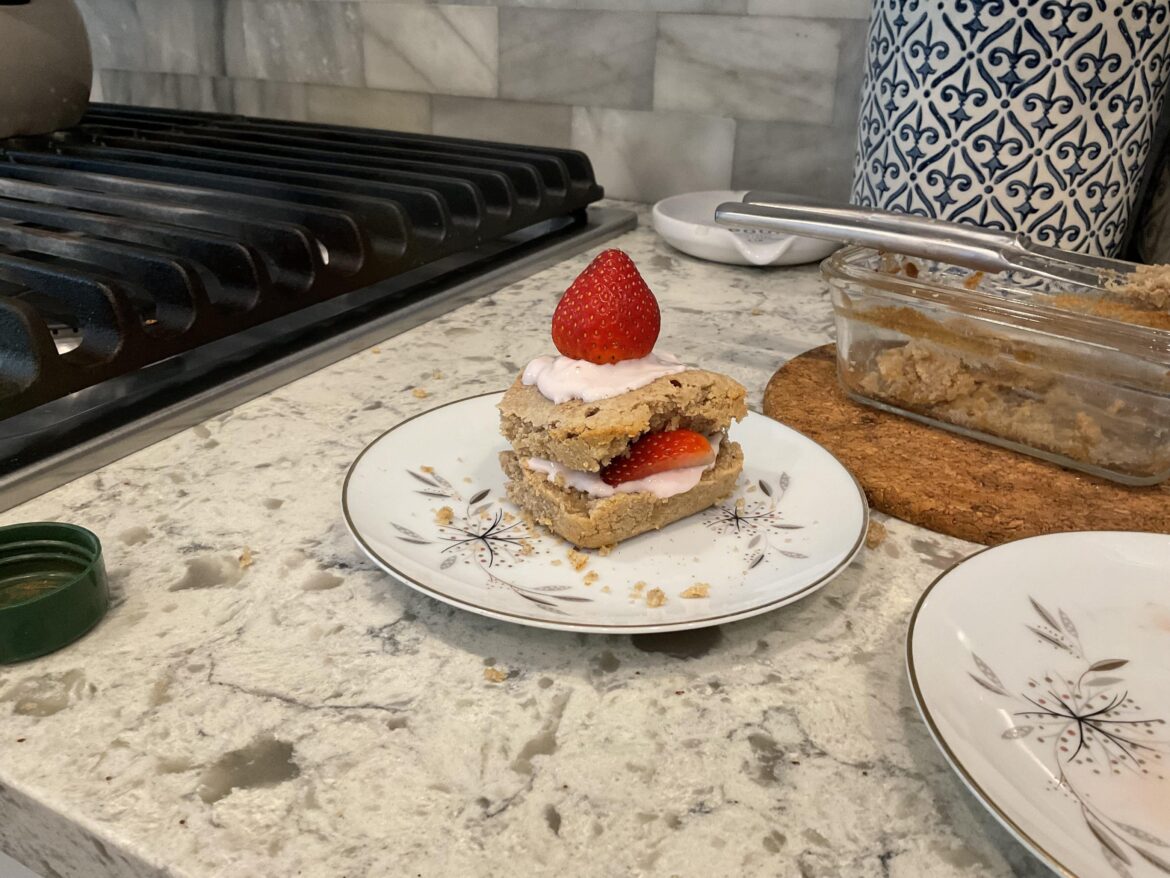 yay or nay? 45 min strawberry shortcake in the airfryer…. yay or nay? 45 min strawberry shortcake in the airfryer….