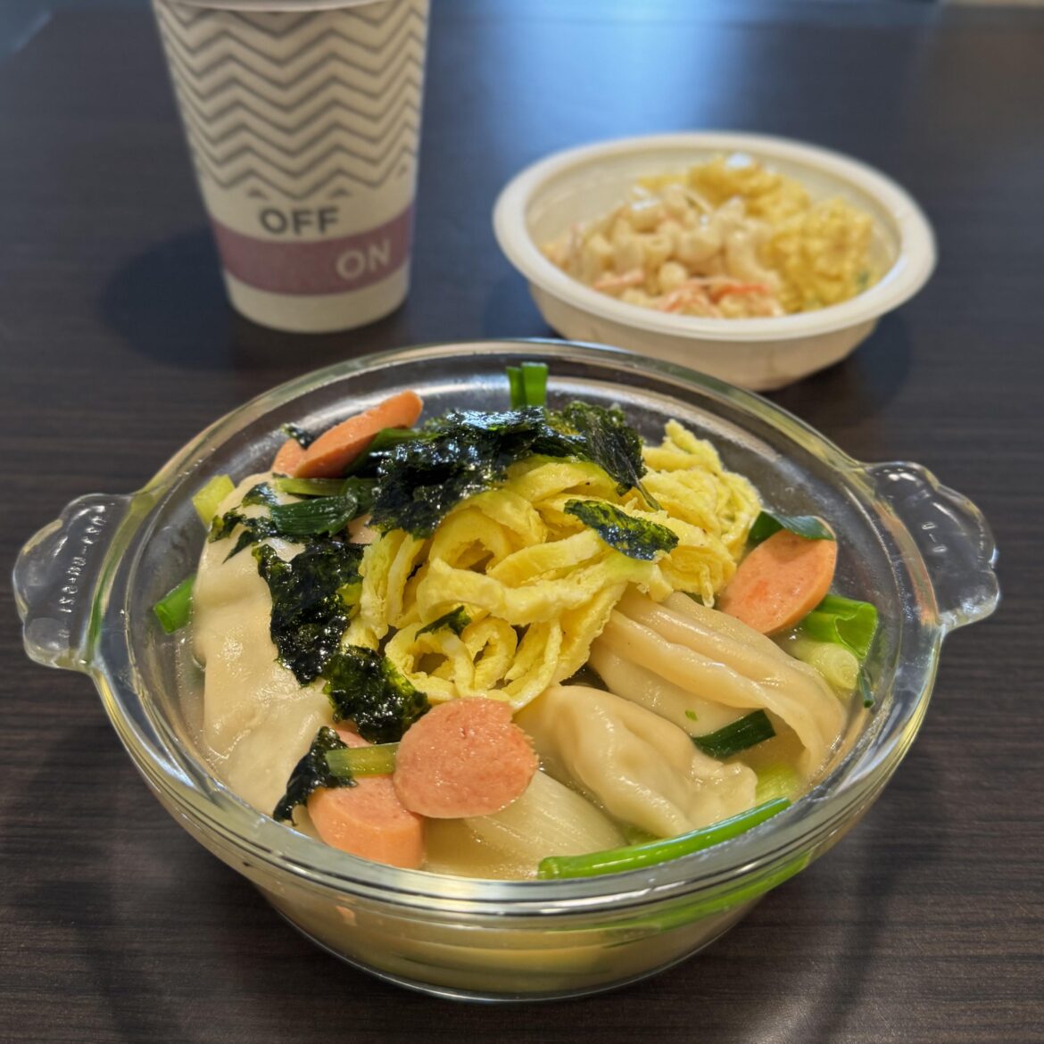 Hotel room cooking series, cont.: 🌭🥟🥣