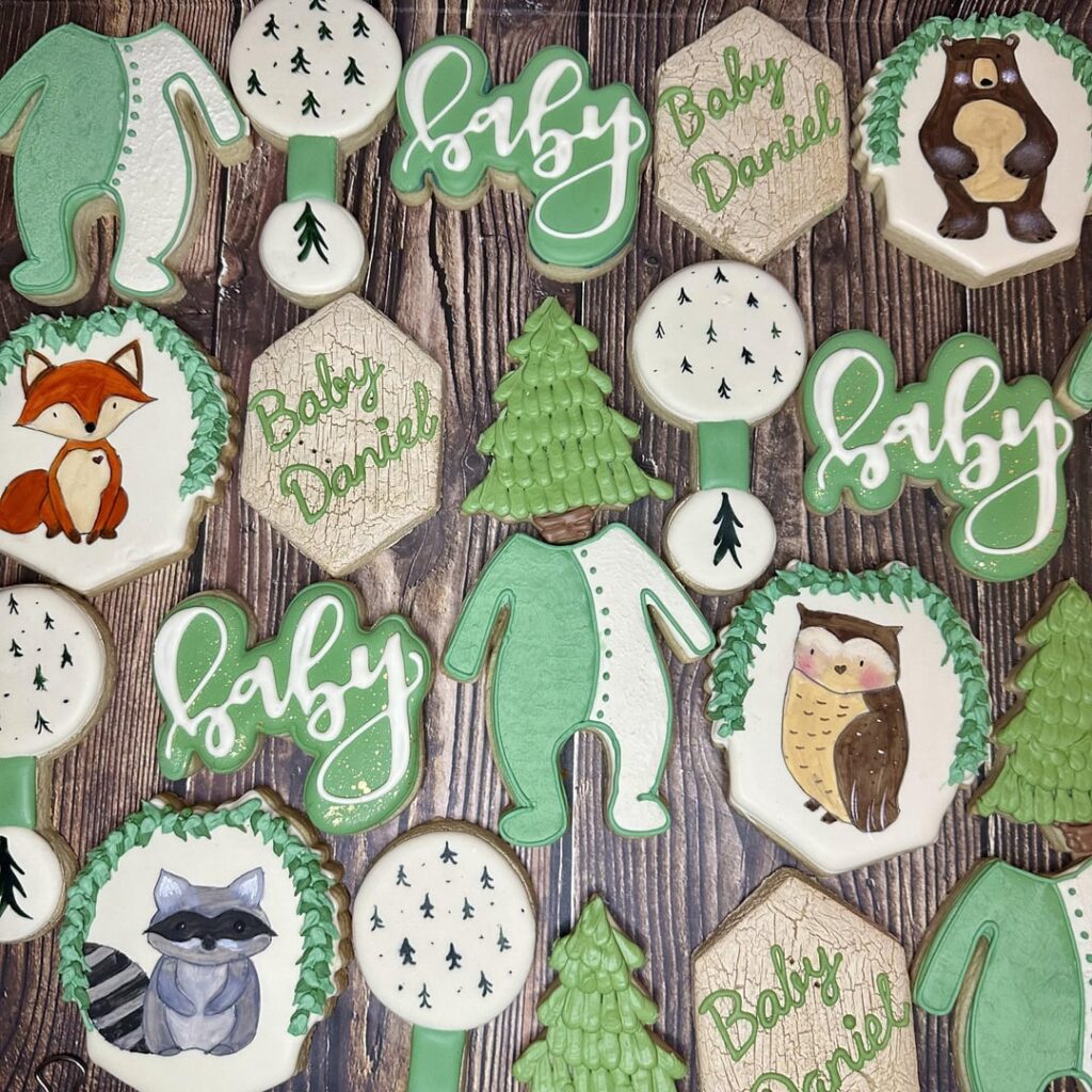 First time doing actual painting on a cookie and I really surprised myself. I’m so in love with this set