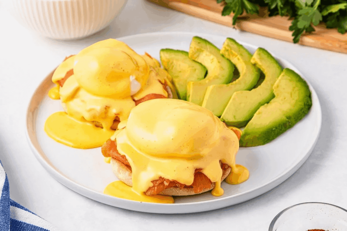 Smoked Salmon Eggs Benedict