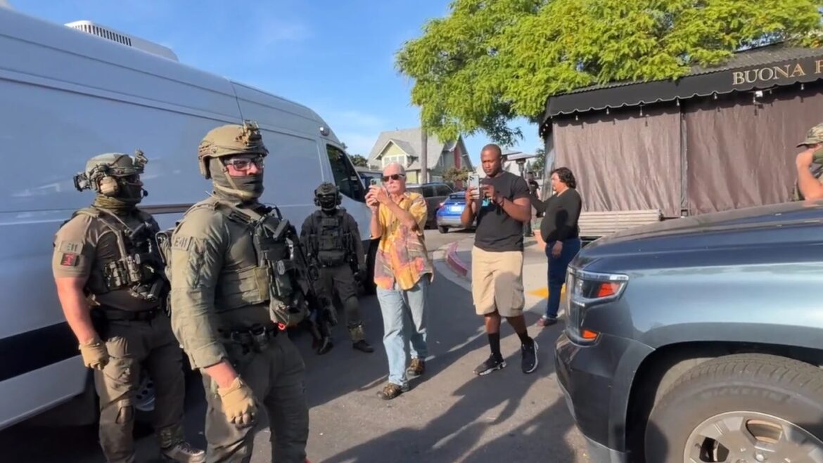 Immigration raid at San Diego restaurant leads to a chaotic scene : NPR Immigration raid at San Diego restaurant leads to a chaotic scene : NPR