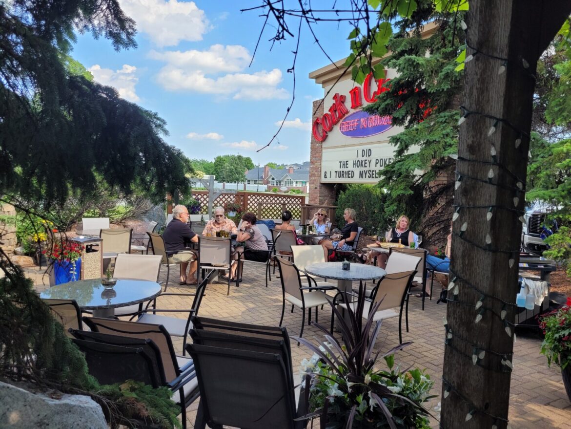 Daeuber: Outdoor dining brings us back to nature and our roots – InForum Daeuber: Outdoor dining brings us back to nature and our roots - InForum