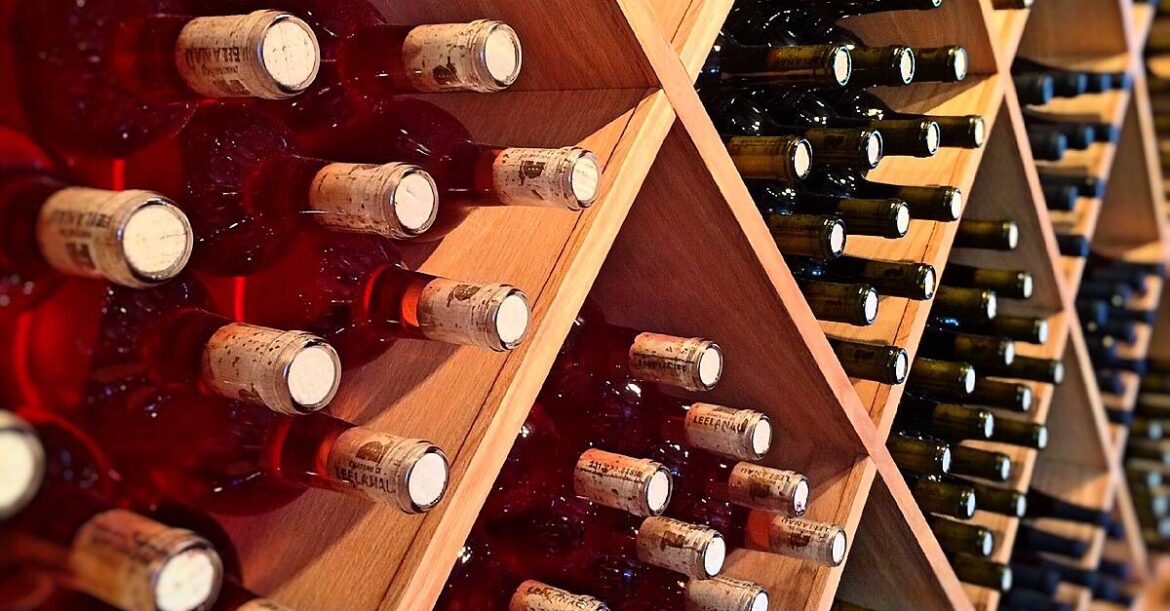 US Importers And Retailers Of EU Wine Warn Of Closures, Layoffs From Tariffs