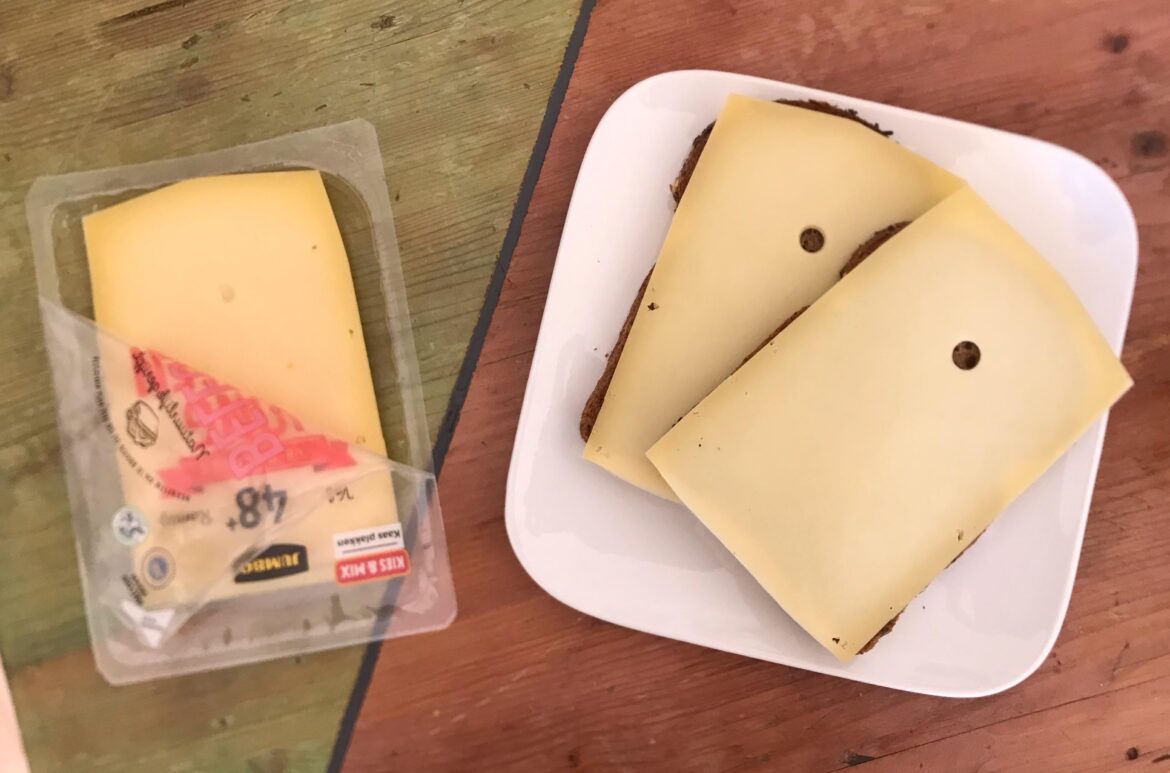 My slices have a single hole in the middle