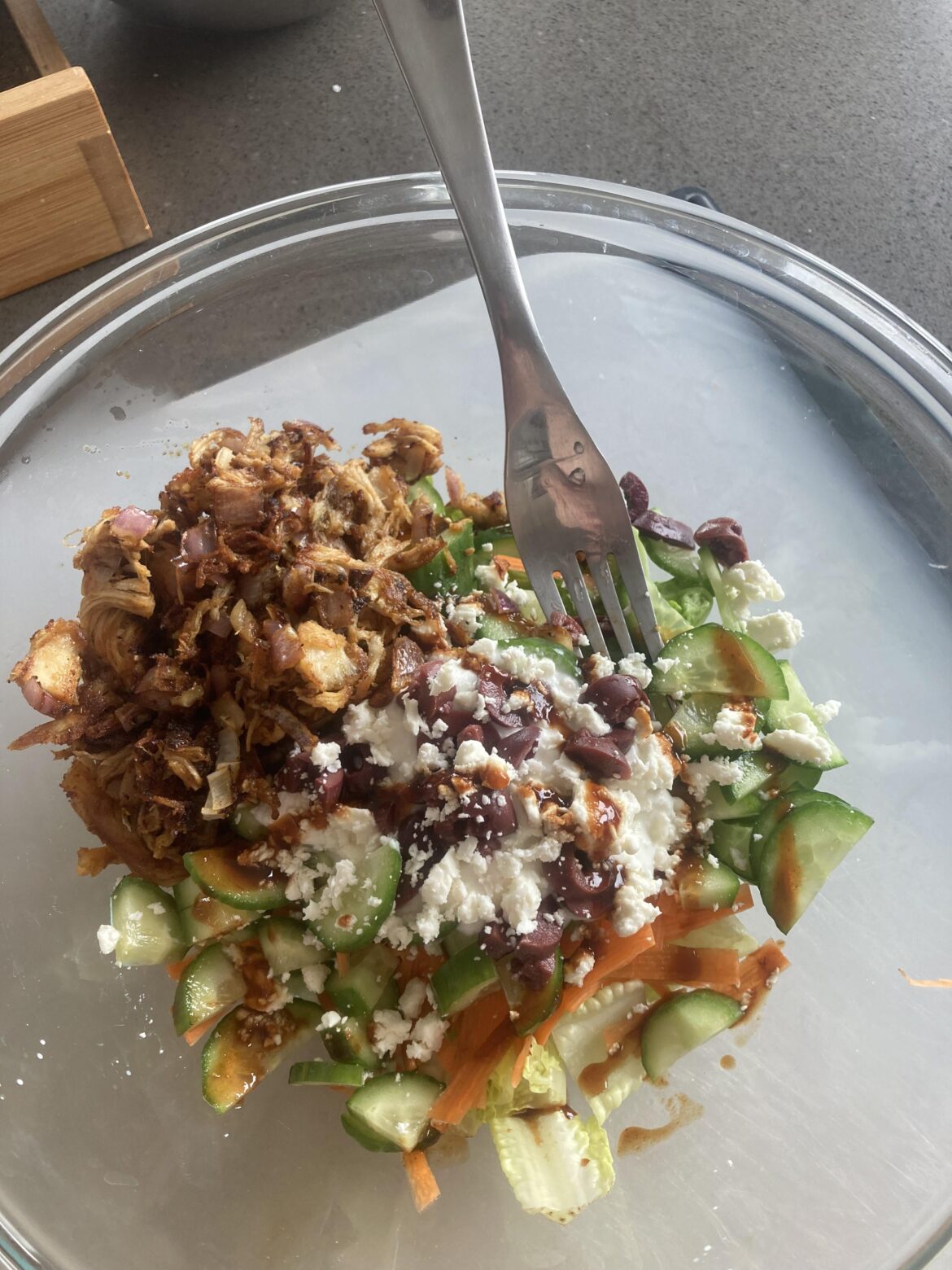 Salad of fridge scraps (~100g chicken thighs, yogurt sauce, about 340-360cal in total)
