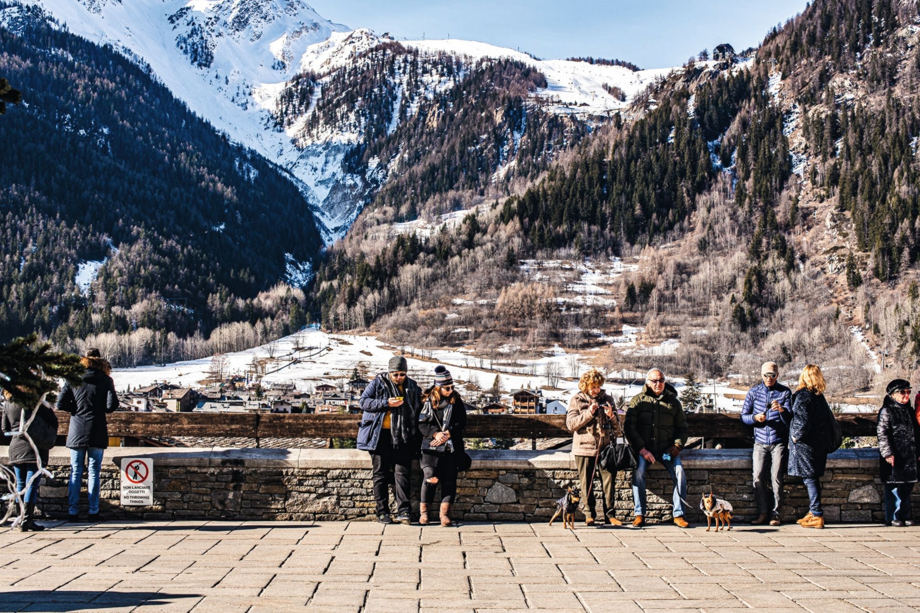 A mountain-backed street in Courmayeur village.