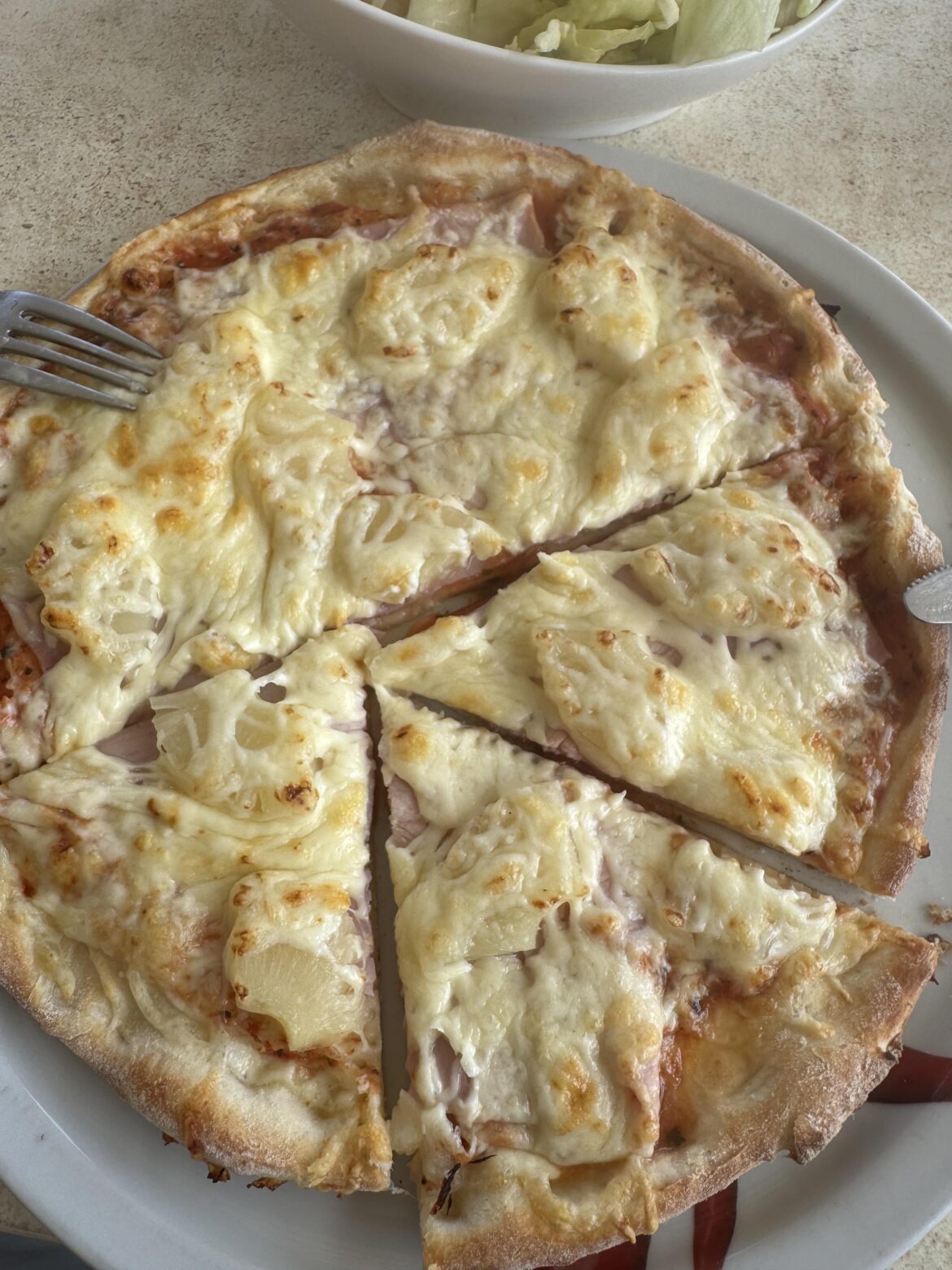 Ordering in a Restaurant with 200 dishes at the menu.. never a good sign