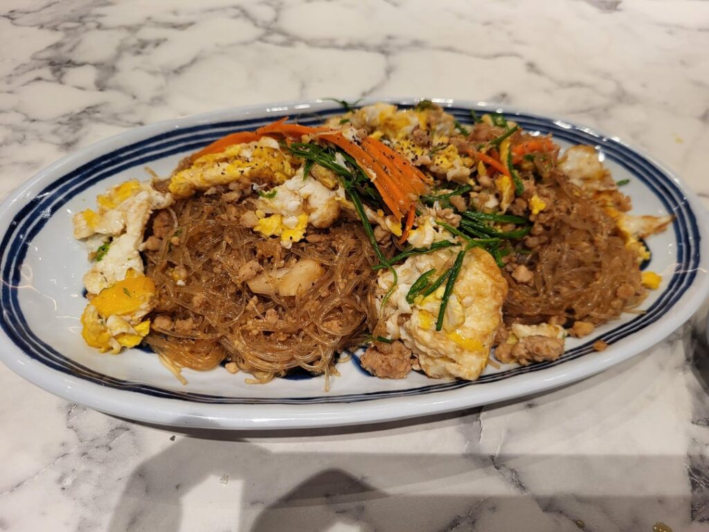 Som Tum Jinda at Fairview Mall