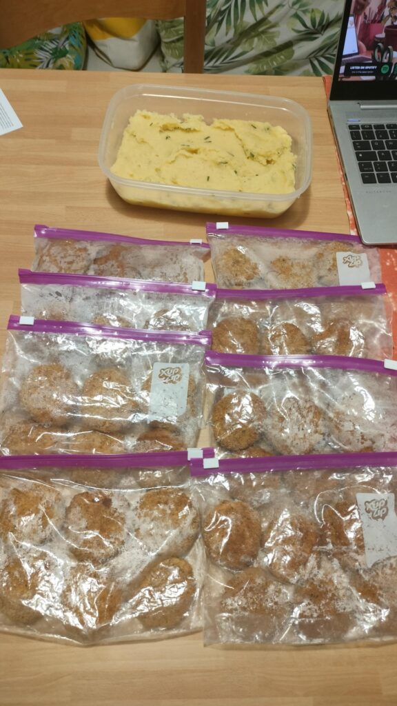 My nonna's fish bites (+bonus mash potatoes)