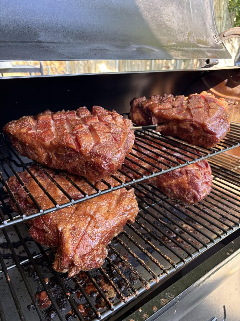 Pulled Pork Perfection. 2hr rest VS 7hr rest was big difference.